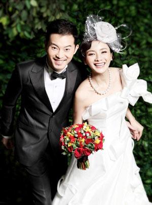 胡可沙溢婚纱照甜蜜回忆唯美