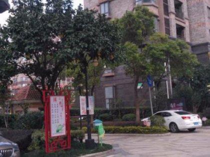 恒盛湖畔豪庭南区公寓住宅