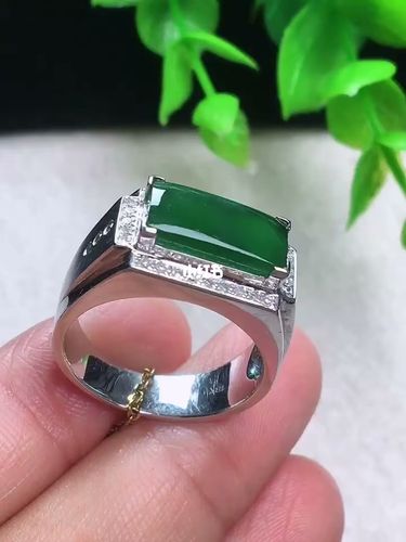 18k金镶嵌翡翠戒指男_戒指_18k金镶嵌_裸石_时尚_配饰