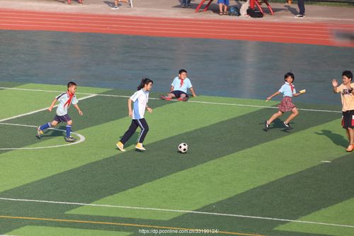 爱踢球的女生查看大图曝光:easy shooting光圈:f7快门:1/511 seciso