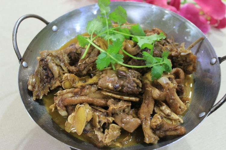 干锅鹅肉