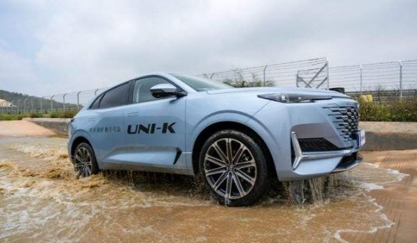 长安unik价格图片2021款长安unik售价14万