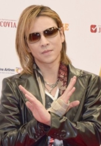 日本西部暴雨成灾 yoshiki捐70万赈灾助民
