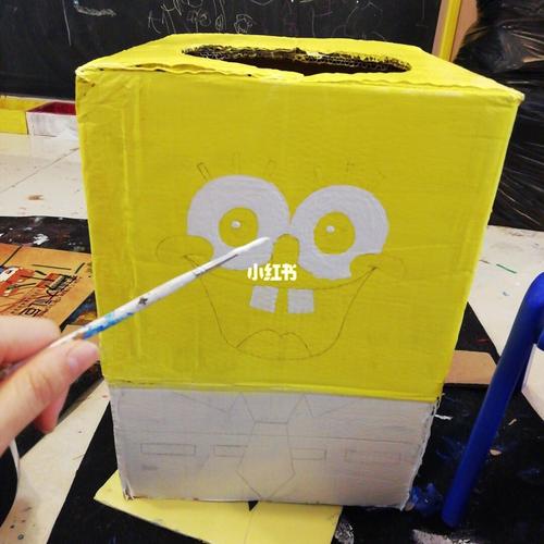 纸箱穿戴头套_手工制作_兴趣爱好_手工