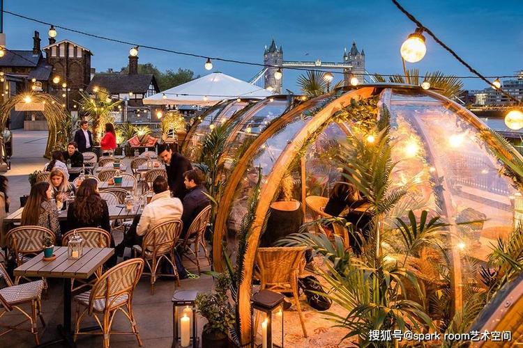 颜值超高的户外透明星空宿泡泡屋餐厅