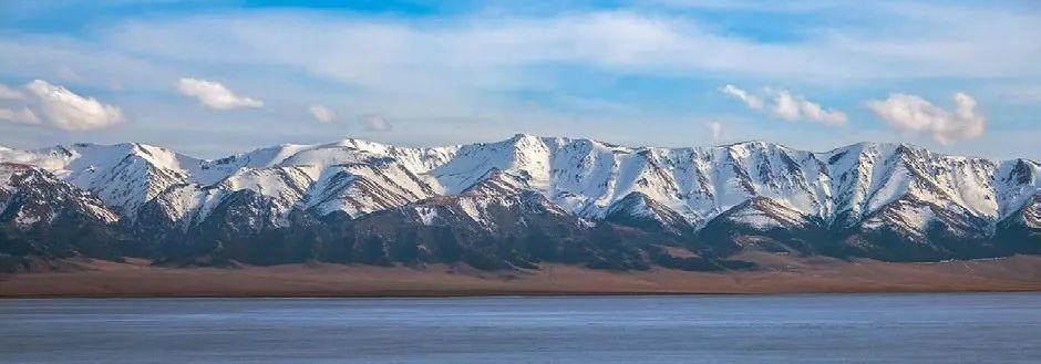 这里是兵团红星璀璨疆东门户第十三师新星市欢迎您