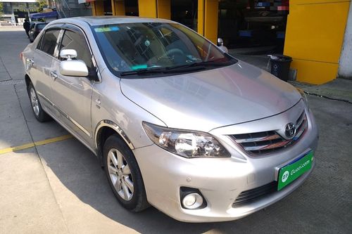 丰田 卡罗拉 2013款 特装版 1.6l 自动炫酷型gl 0过户