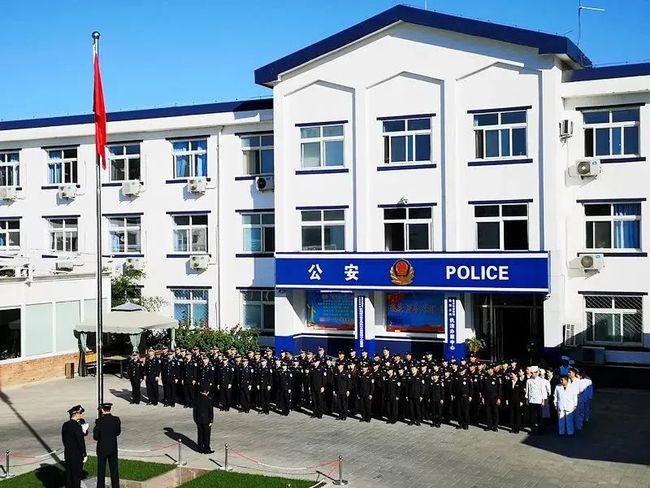 北京市公安局海淀分局执法办案管理中心(简称"中心")获评全市第一批