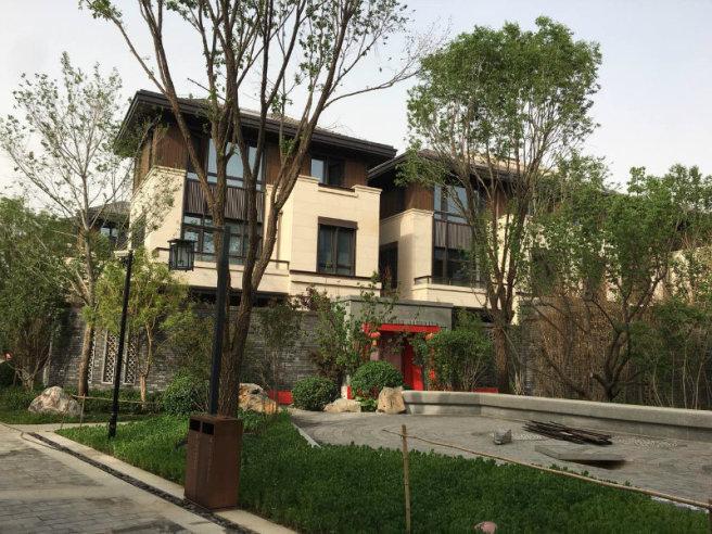 城市别墅!泰禾中式院子系列产品!看房方便首开 景粼