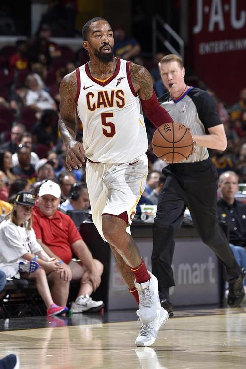 再见了jr史密斯再见了詹皇第一带刀侍卫