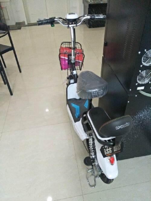 全新洪都电动车