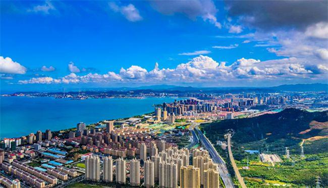 环翠区作为威海市中心城区,用3年时间,在全国城市掀起"精致潮"的当下