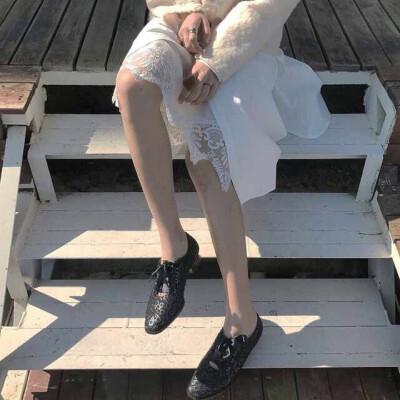 头像/女生/半身/腿控