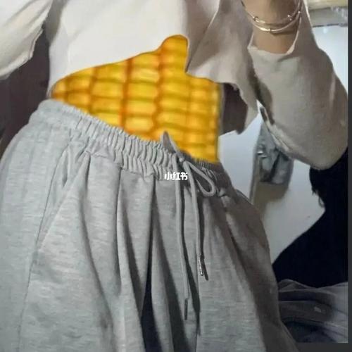 腹肌_搞笑_搞笑的