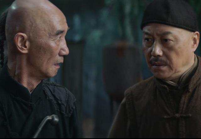 评分8,热播第2,《水怪2黑木林》一上映就是国产惊悚片的天花板