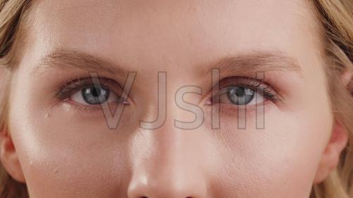 灰色眼睛_3840x2160_高清视频素材下载(编号:5756078)