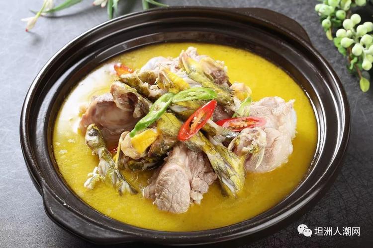 插播一煲靓野~平时水鱼煲汤就饮得多啦,但是用水鱼焖鸡,你又试过没有