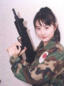 主演叶玉萍,&nbsp;罗乐林,&nbsp;吴刚 参演电影 霸王花对霸王花1992