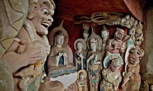 图为水宁寺石窟,位于巴中城东水宁镇