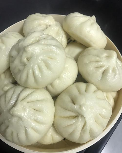 俊航麻麻做的包子攻略:鲜肉包&菜肉包