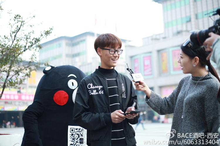 光棍节街头采访路人,看单身汪大写的尴尬和犀利的反击