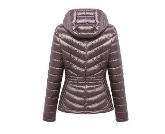 ck衣服是哪个国家的品牌ck衣服怎么样