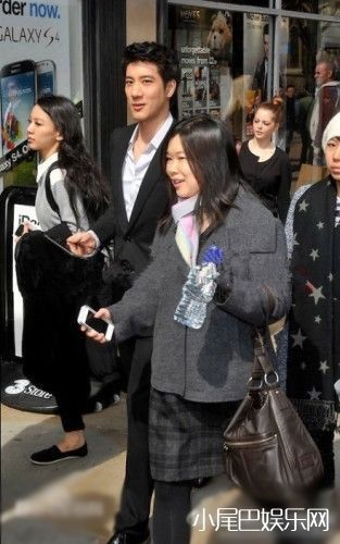 李靓蕾个人资料,身高,年龄生日和生活照