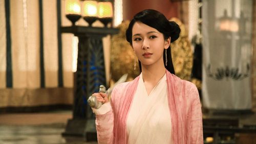 杨紫:杨紫白蛇传说再上线,古装造型惊艳,你准备好继续
