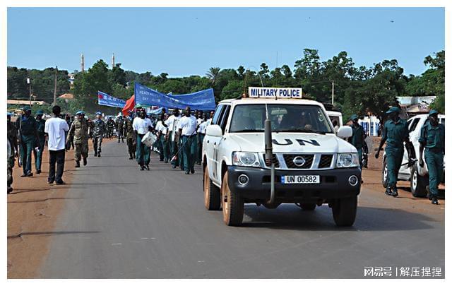 网易首页>网易号>正文申请入驻> 提到维和部队的车辆,曝光度最高的当