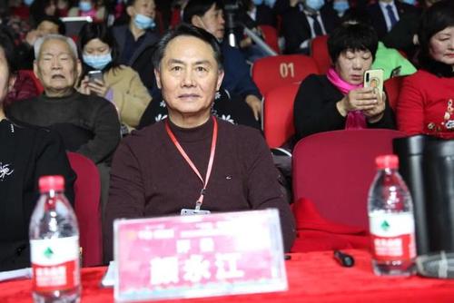 中国戏剧梅花奖获得者,国家一级演员颜永江