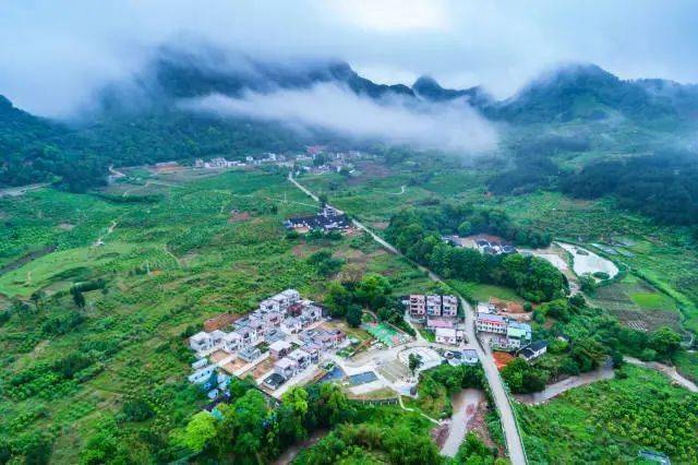  p>上帅镇,隶属于广东省 a target="_blank" href="/item/清远市