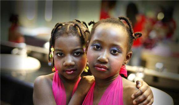 实拍:非洲娃娃扎根广州,他们已经融入到当地的生活之中