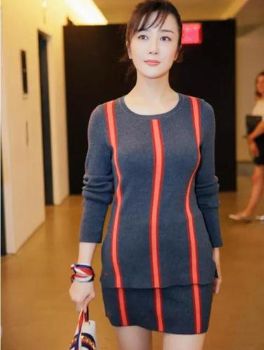 白英扮演者李依晓,年近40的她,完全看不出真实年龄