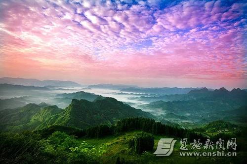 大茅坡晨曦 陈小林 摄