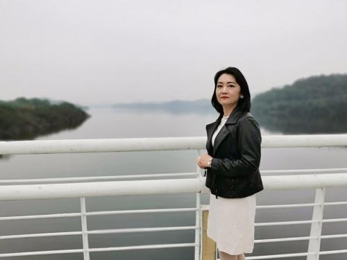 演员韩晓艳,一路走来不容易走出自己的风格__凤凰网