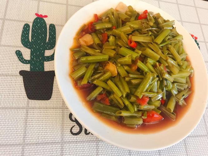 【酸辣空心菜梗】