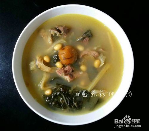 黄豆菜干猪骨汤有清热润肺,化痰止咳,排毒利水等功效.