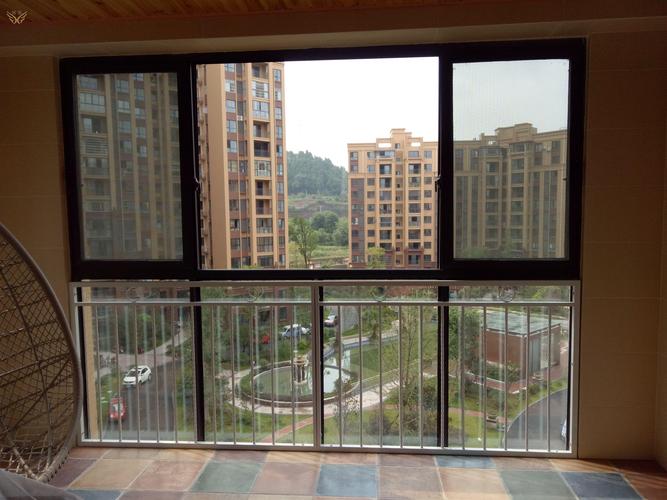 定制 铁艺护栏阳台护栏落地窗护栏楼梯扶手阳台围栏客厅阳台栏杆护栏