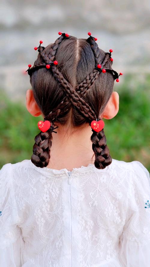 儿童编发#国庆节游玩这样扎喜庆又好看