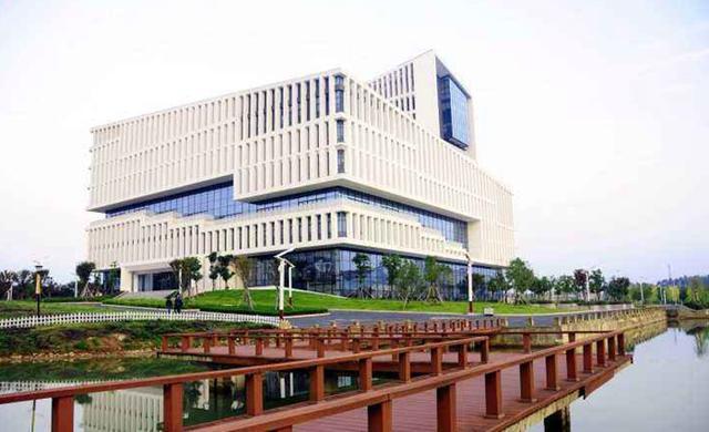 合肥工业大学宣城校区图书馆.源自网络