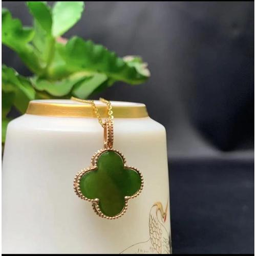 龙老板专属18k镶和田玉四叶草吊坠