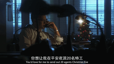 《逍遥法外》:披着犯罪片外套的温情电影,斯皮尔伯格的猫鼠游戏