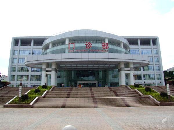重庆市 第三军医大学附属西南医院  医院地址: 重庆市沙坪坝区高滩岩