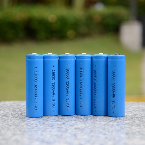 18650锂电池3.7v可充电强光手电筒尖头后备电源矿灯头灯平头电池