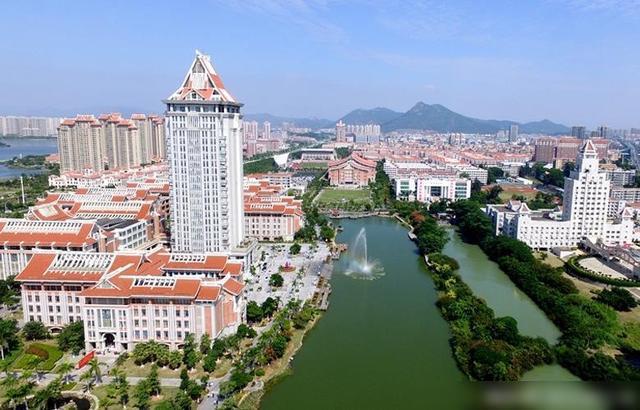 集美大学就是厦门的"海洋大学"?