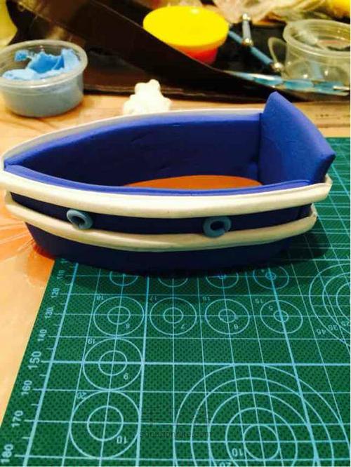 彩色粘土做出来的漂亮帆船小教程