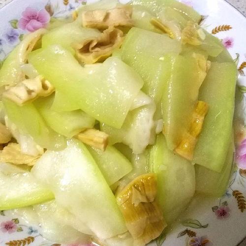 长葫芦炒笋干