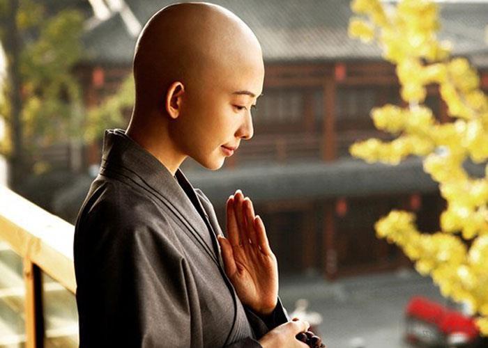 花季女孩出家为尼