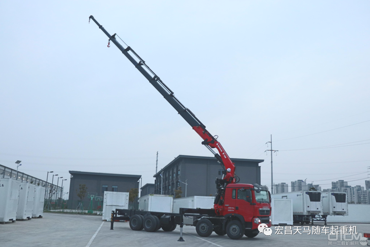 宏昌天马35吨折臂随车起重机k728