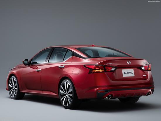 时尚运动范儿 东风日产全新天籁申报图_东方汽车